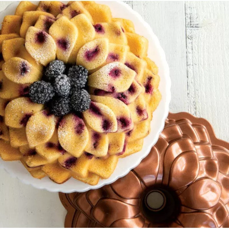 blossom-bundt Blossom Bundt