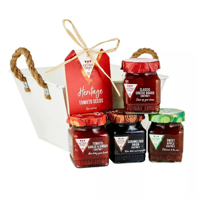 cottage-delight-gardeners-choice-planter-christmas-hamper Cottage Delight Gardeners Choice Planter Christmas Hamper