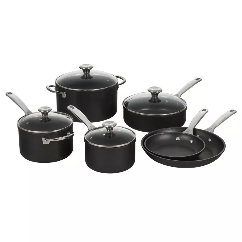 le-creuset-toughened-nonstick-pro-10-piece-cookware-set Le Creuset Toughened Nonstick PRO 10-Piece Cookware Set