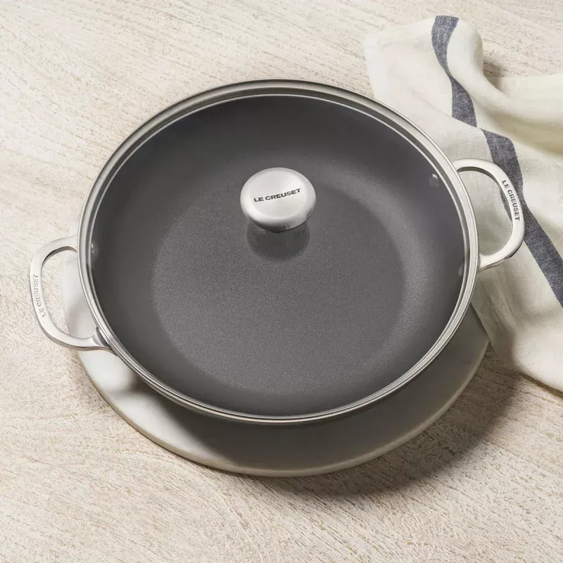 le-creuset-toughened-nonstick-pro-4-qt-braiser Le Creuset Toughened Nonstick PRO 4 Qt Braiser