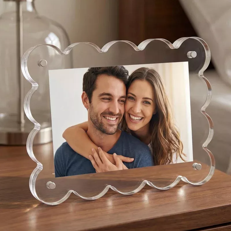 scalloped-magnetic-acrylic-photo-frame-4-x-6 Scalloped Magnetic Acrylic Photo Frame 4″ x 6″
